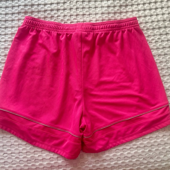 NIKE Women's Neon Pink Dri-fit Running Shorts with Swoosh - Medium - Picture 4 of 4